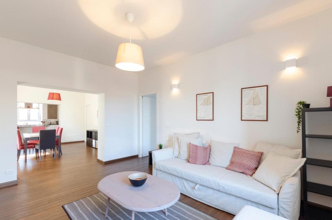 Joivy Spacious Family Apt For 4, In Carignano, Генуя Экстерьер фото